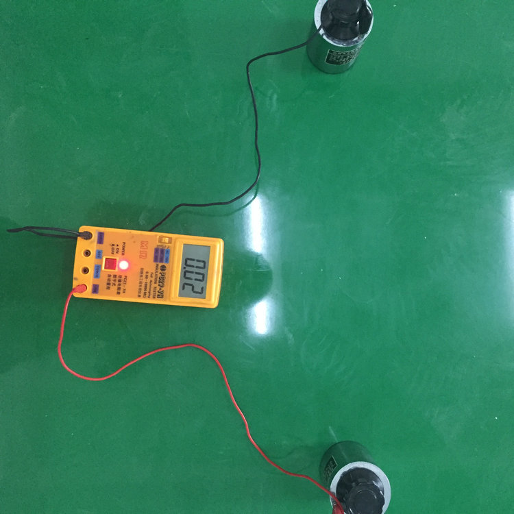 南平防靜電地坪,滄晟環(huán)氧樹脂廠家:計(jì)算機(jī)房為什么需要做防靜電地坪？