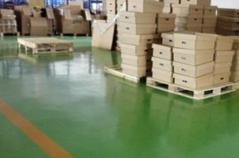 環(huán)氧地坪漆涂料為什么要分三層施工？